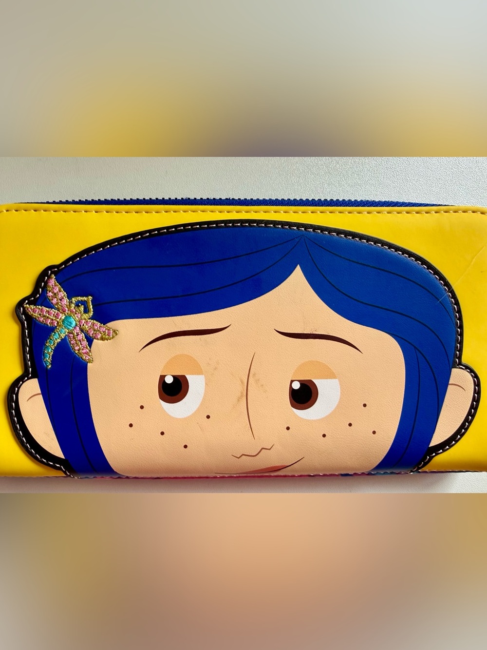 Loungefly Laika Coraline Zip Wallet - Picture 2 of 7